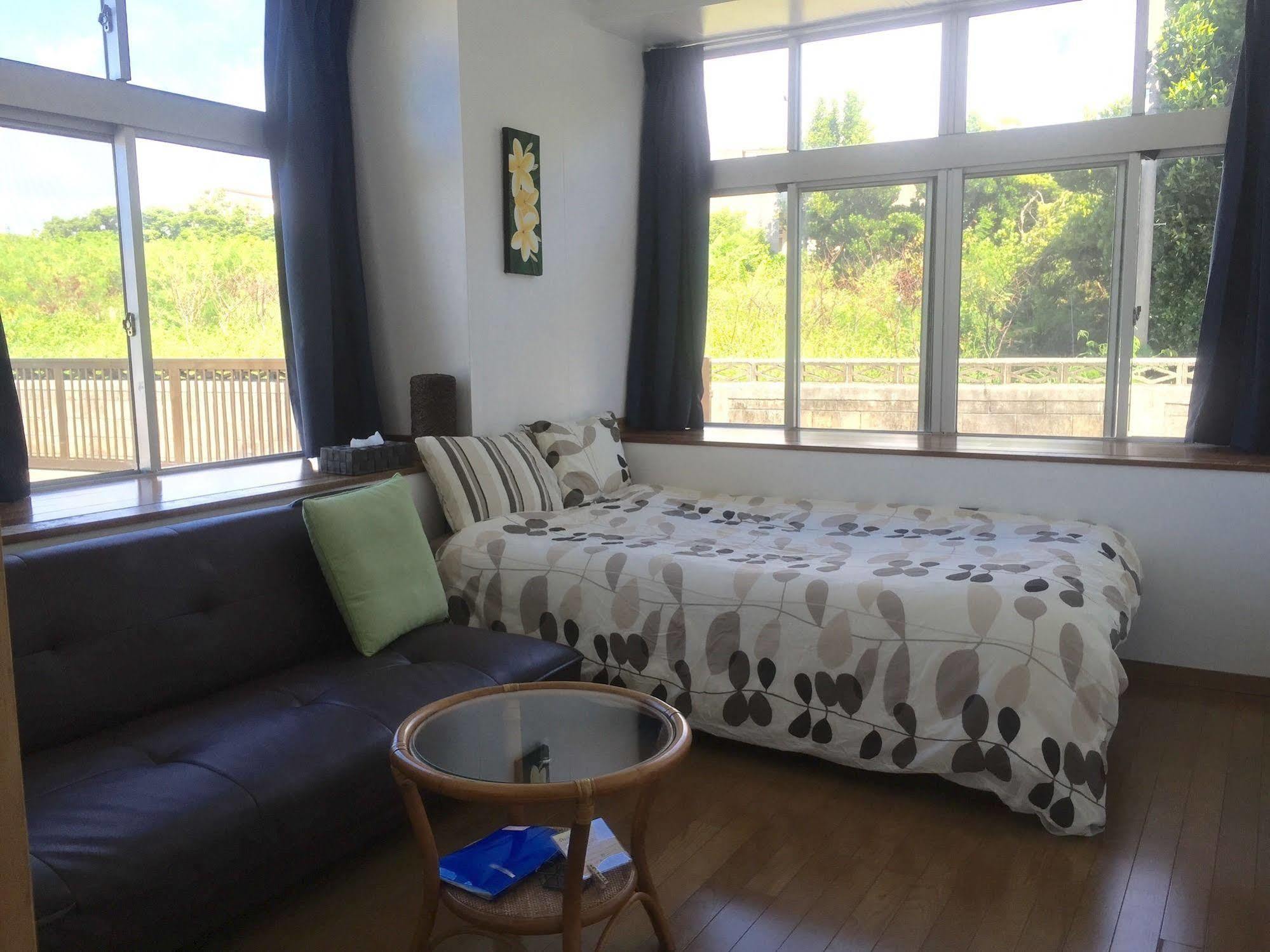 Guesthouse Seagull Village Motobu Luaran gambar